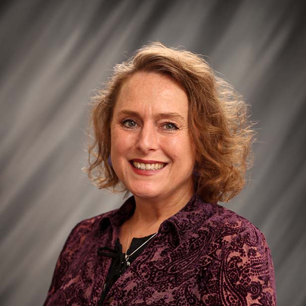 Wendy Hoofnagle headshot